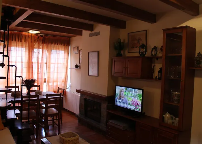 Apartamentos Wifi Baqueira & Aigueestortes Con Jardin Privado