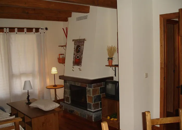 Apartamentos Wifi Baqueira & Aigueestortes Con Jardin Privado